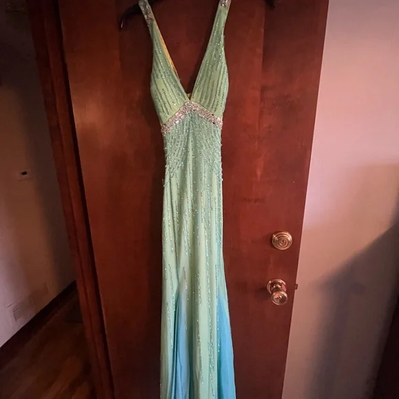 David's Bridal | Dresses | Davids Bridal Sequin Prom Formal Dress Size Medium | Poshmark David's Bridal | Dresses | Davids Bridal Sequin Prom Formal Dress Size Medium | Poshmark